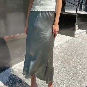 Midi slip skirt